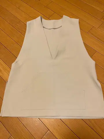 rrrrrrrrr 나인 아르 풀오버 베스트 아몬드 밀크 S