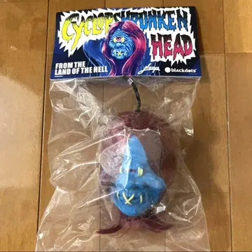 CYCLOPSHRUNKEN HEAD 1st color