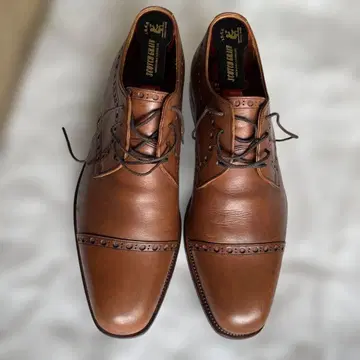 스코치 그레인 브라운 드레스 슈즈