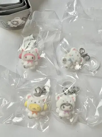 메지루시 액세서리 산리오 캐릭터즈 ~~ 4종 세트