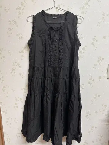 PINKHOUSE 슬리브리스 원피스 블랙