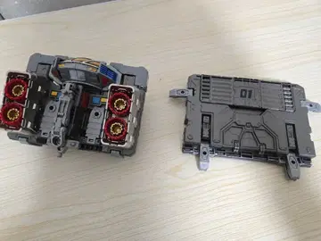 다이아클론 배틀 콘보이 v-max 포드 그랑더 부품 일부