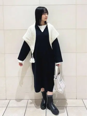 택 포함 새상품 카구레 페루 태슬 스톨 어반 리서치 도어스