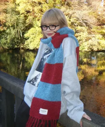 SHESAME 스트라이프 니트 머플러