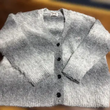 아메리칸 홀릭 샤기 그라데이션 가디건 페니스