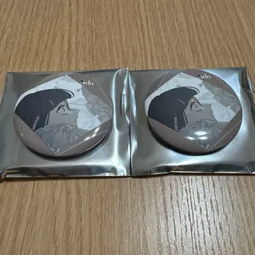 Ado 캔뱃지  POP UP STORE