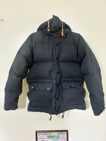 waste twice 다운 자켓 38 사이즈