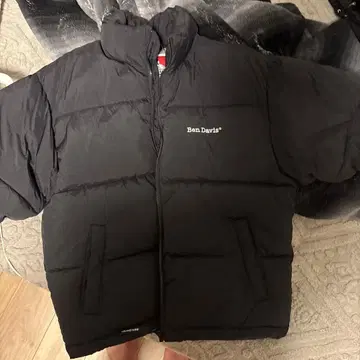 Ben Davis 블랙 다운 자켓 M 사이즈