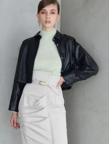 MERCURY DUO 인조 가죽 비쥬 크롭 자켓 ( 블랙 )