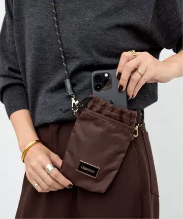 L'Appartement PHONE POUCH