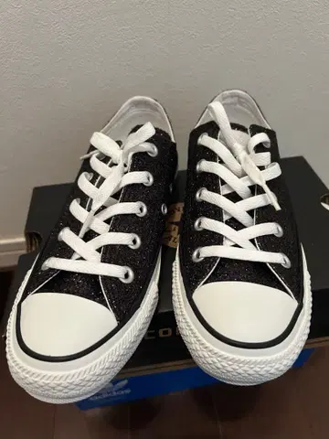 미사용 새상품 CONVERSE 블랙 글리터 스니커즈 23cm