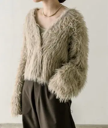 mystic 샤기 V 가디건