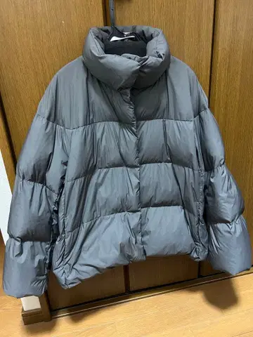 UNIQLO 파우더 소프트 자켓 그레이 다운 자켓 M