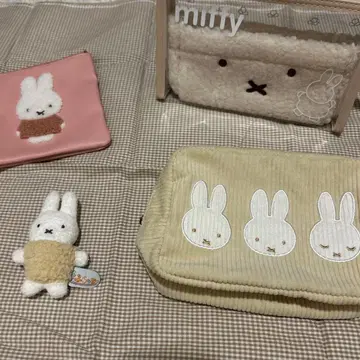 미사용 미피 파우치와 봉제 인형 세트