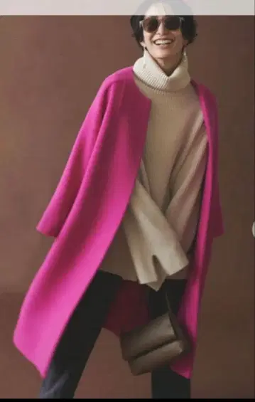 핑크 롱 코트 두꺼운 원단 울 느낌