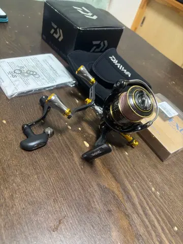 [ 거의 미사용 ] 15 이그지스트 2510PE-H . 더블 핸들 포함