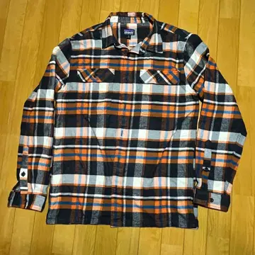[택 포함 새상품] patagonia 파타고니아 플란넬 셔츠 남성용 M