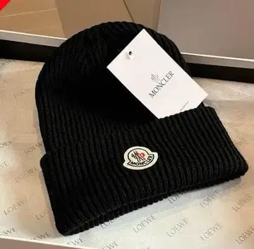 MONCLER 블랙 니트 모자