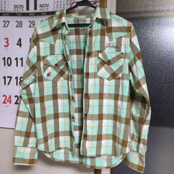 GOTCHA 체크 무늬 플란넬 셔츠 서퍼 사양