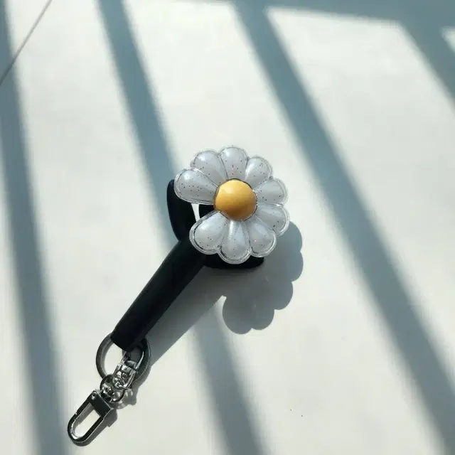 지드래곤 공식 미니 라이트 키링 블랙