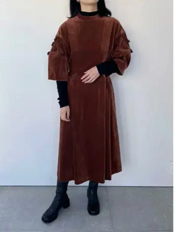 MUVEIL 코듀로이 원피스