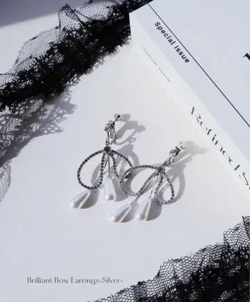 THE BELLE 브릴리언트 보우 이어링 [ 실버 ]