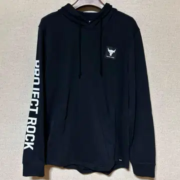 언더아머 프로젝트 락 새상품 긴팔 후드티 2XL 사이즈