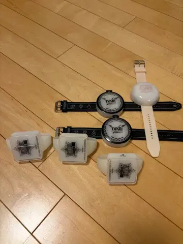 동방신기 워치 라이트 6개 세트 (개별 가능)