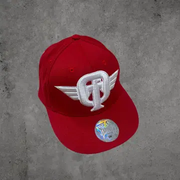 [ 초레어 ] TAPOUT 레드캡 S/M