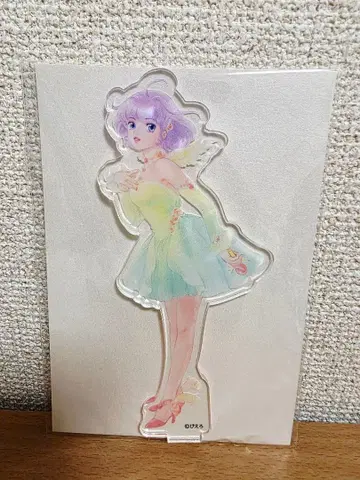 크리미마미 아크릴 스탠드 타카다 아케미 개인전 Dress up