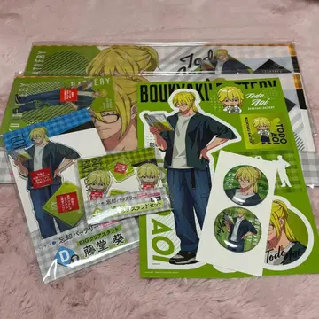 망각 배터리 복권 랙 클리어 스탠드 캔뱃지 북커버 토도 아오이