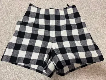 FOXEY 폭시 체크 숏팬츠