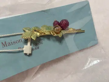 메종 드 플뢰르 푸치 로브 카논 쥬시 헤어핀 레드