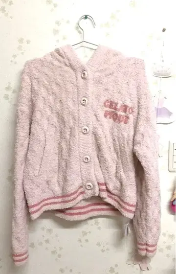 젤라또피케 스트로베리 후드티 미사용 새상품