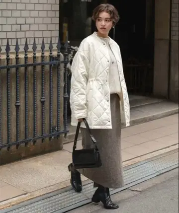 새상품 titivate 허리 드로우 스트링 퀼팅 자켓