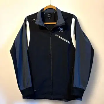 OAKLEY SKULL 윈드 브레이커 L 사이즈