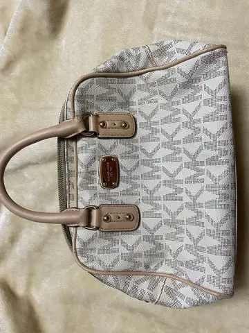 마이클코어스 백