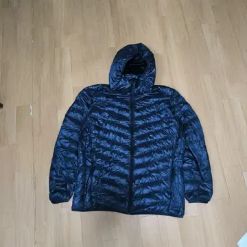 UNIQLO XL 네이비 다운 자켓