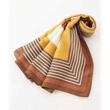 48 새상품 자유구 모달 라인 프린트 스카프 15,950엔