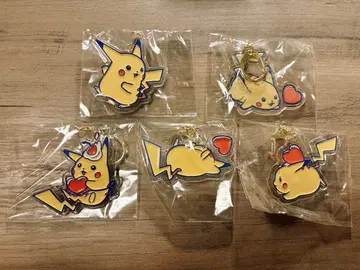 피카츄 다이너 아크릴 키링 묶음 판매