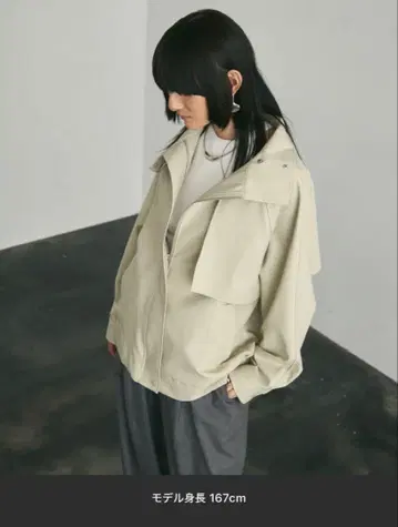 오버사이즈 페이크 레더 자켓 라이트 베이지