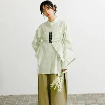 KBF 후크 뷔스티에 SET 블라우스