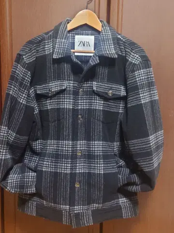 ZARA 블랙 그레이 체크 자켓 L 사이즈