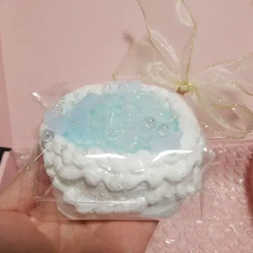 스퀴즈 수정 케이크