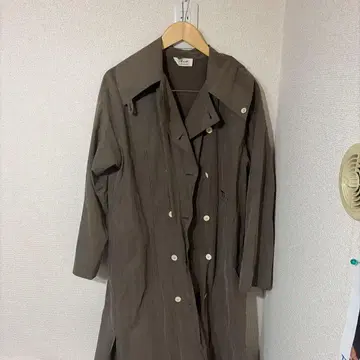 TRUNK HIROKO KOSHINO 브라운 트렌치코트