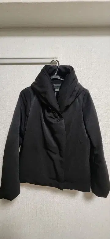 FONCE 숏 다운 자켓