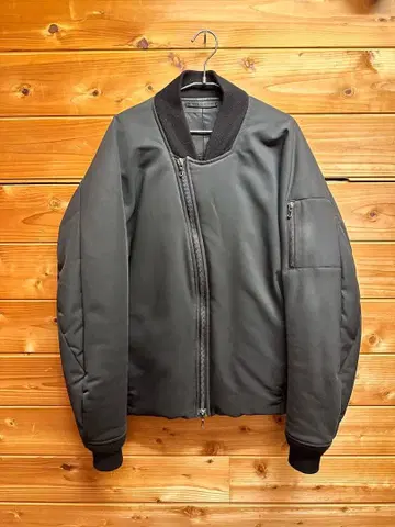 KAZUYUKI KUMAGAI MA-1 다운 블랙 자켓 3