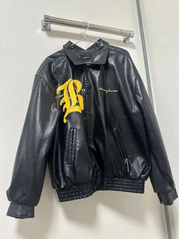 AFGK 페이크 레더 자켓