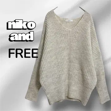 niko and 베이지 V넥 니트 스웨터 알파카 루즈한 사이즈