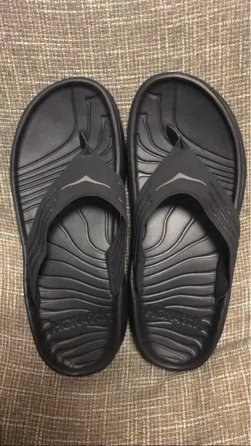 호카 오네오네 M 오라 리커버리 플립 26cm